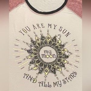 Maurices Sun Moon and Stars Jersey Tee Size Sm